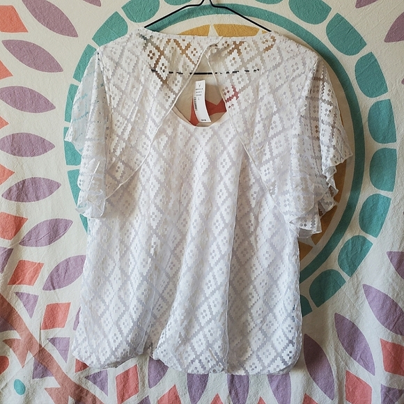 CLEO NWT Women's Shirt Sz. Lrg - Picture 4 of 5